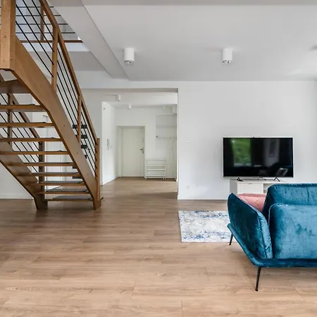 Dom wakacyjny Citystay Przestronny Dom Z Tarasem W Gdyni *